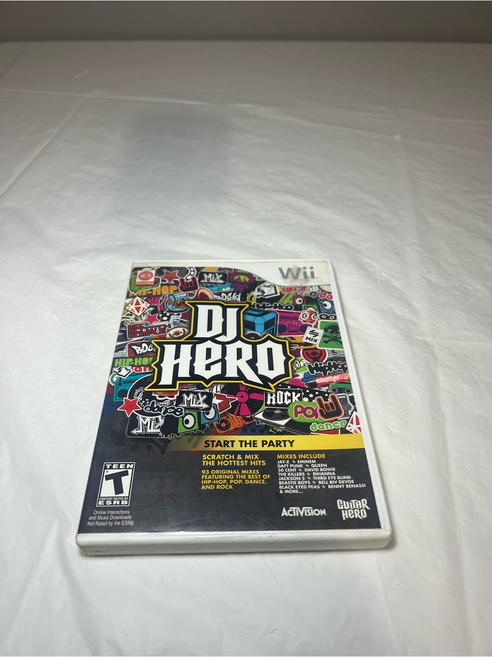 DJ Hero (Nintendo Wii, 2011) NO TURNTABLE, Game Disc, Case, & Manual ONLY.